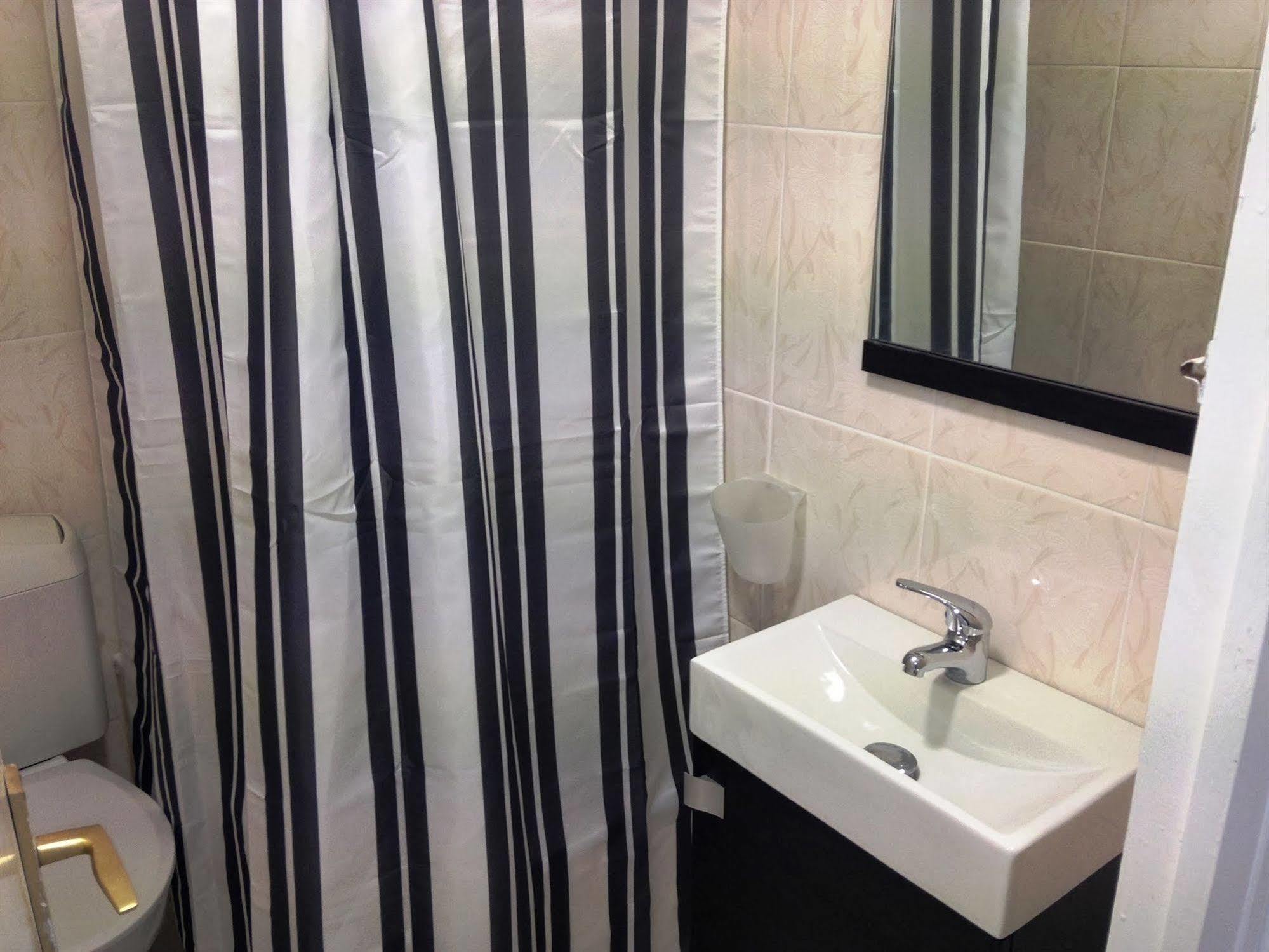 Apartamentos Ar Enjoy Bellavista Lloret de Mar Exteriör bild