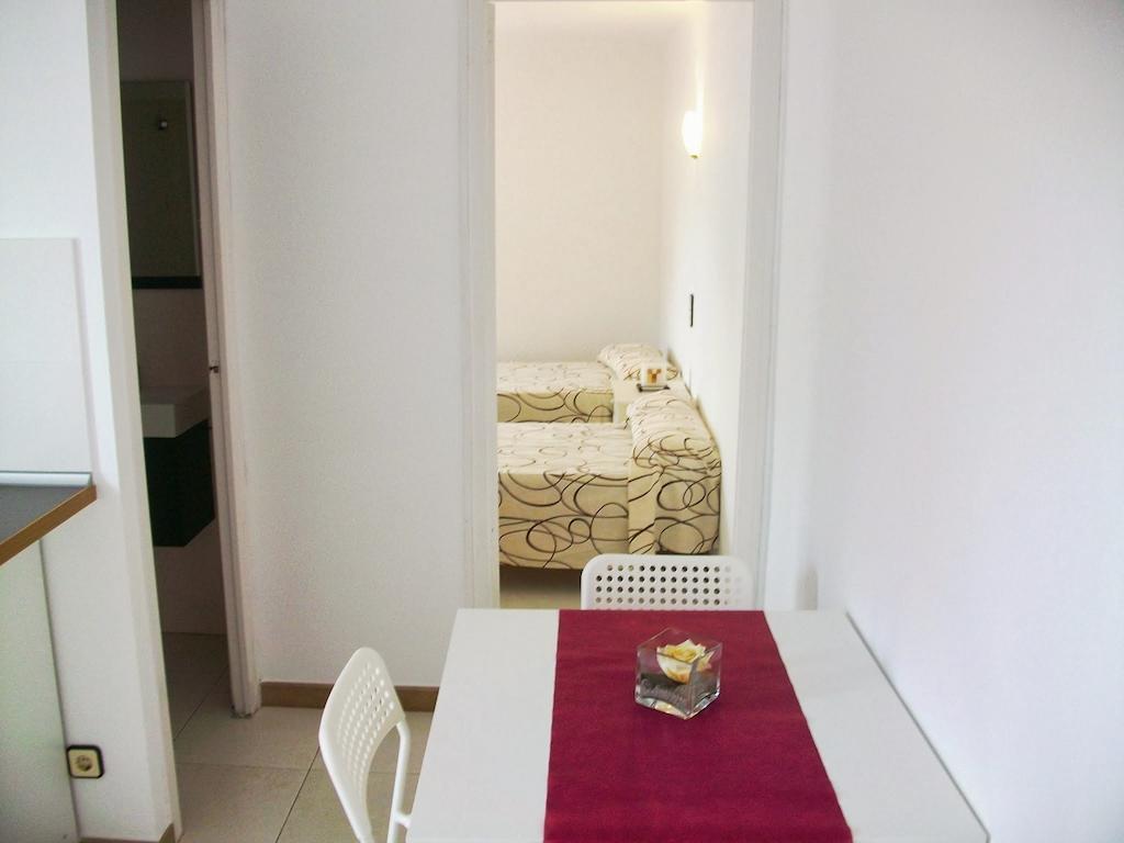 Apartamentos Ar Enjoy Bellavista Lloret de Mar Exteriör bild