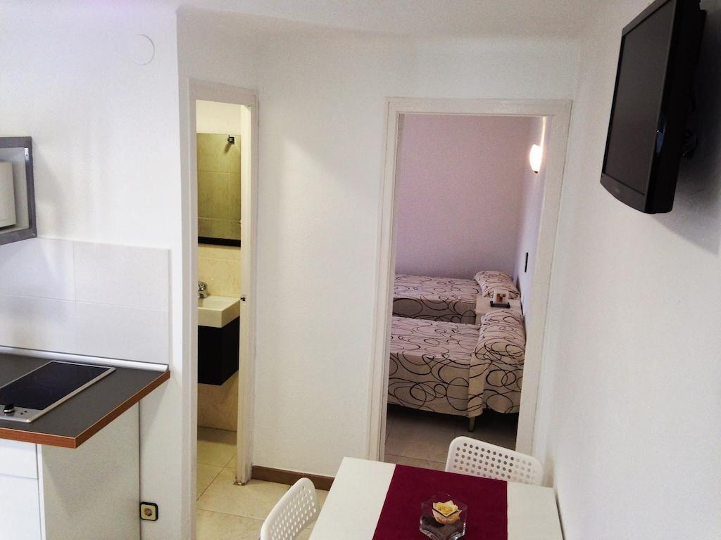 Apartamentos Ar Enjoy Bellavista Lloret de Mar Exteriör bild